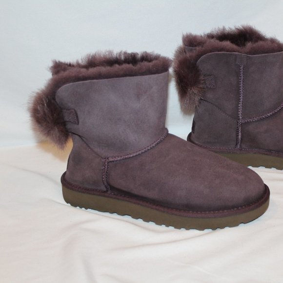 NEW UGG MINI FLUFF CRYSTAL FLUFF‎ SUEDE SHEARLING LINED BOOTS 9 - Picture 8 of 8